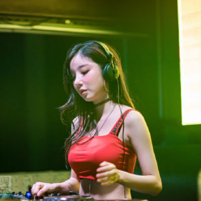 中文DJ舞曲精选：精心挑选的中文DJ舞曲，让您体验中文音乐的魅力，尽情享受音乐的激情！